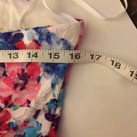 Fit & Flare Floral Lace Circle Strap Dress Size L - Picture 6 of 8